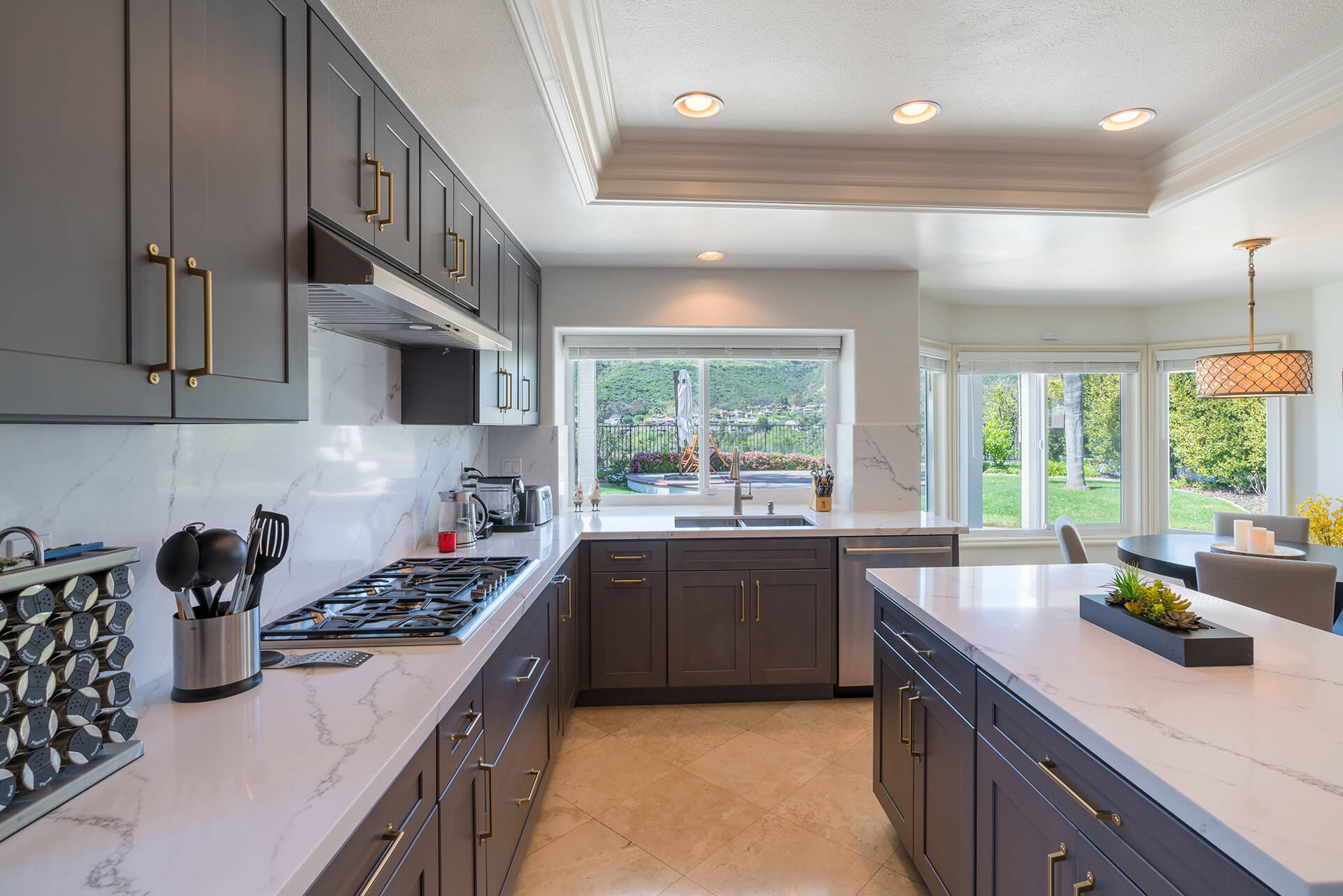 Phillipe's House - 405 Cabinets & Stone - 008