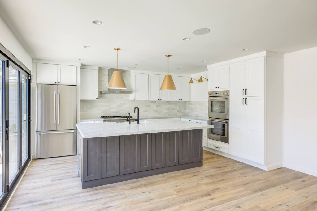 Kitchen Gallery - 405 Cabinets & Stone