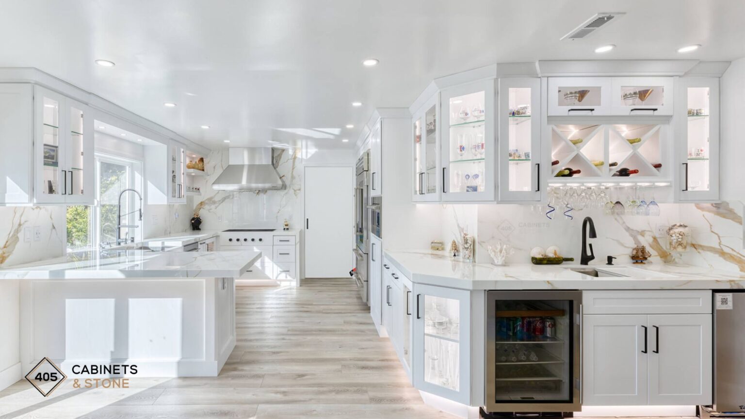 How to Choose the Right Color for Kitchen Cabinets? - 405 Cabinets & Stone
