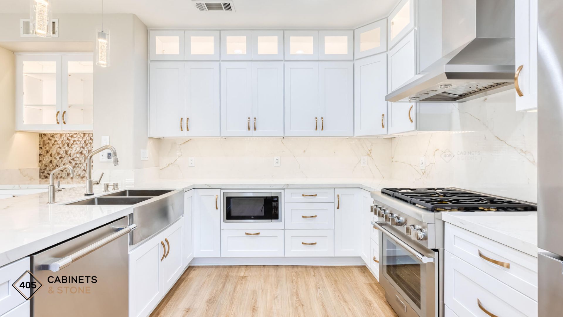 White Shaker Cabinet Kitchen Designs 