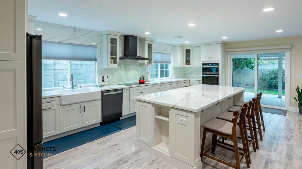 White Shaker Cabinet Kitchen Designs: Timeless Elegance