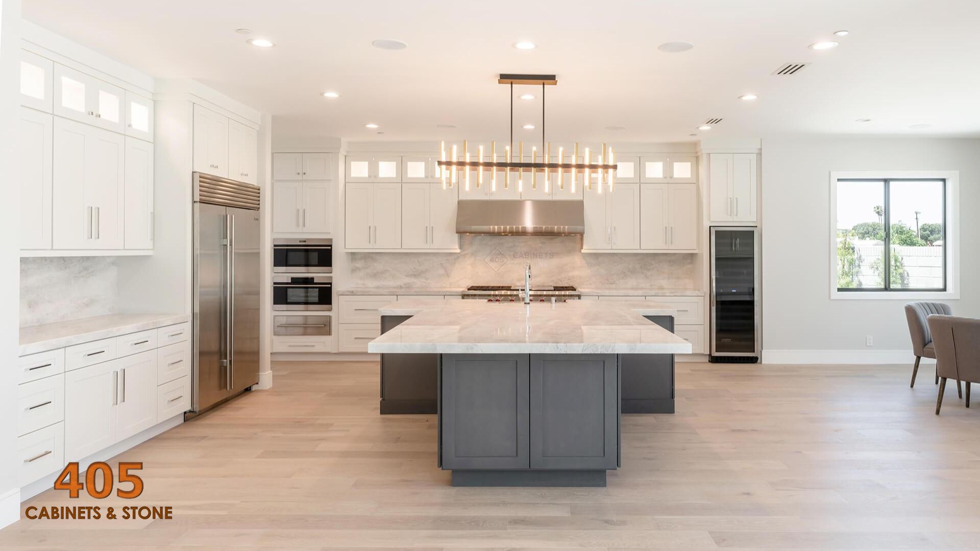 Design ideas with white and grey cabinets