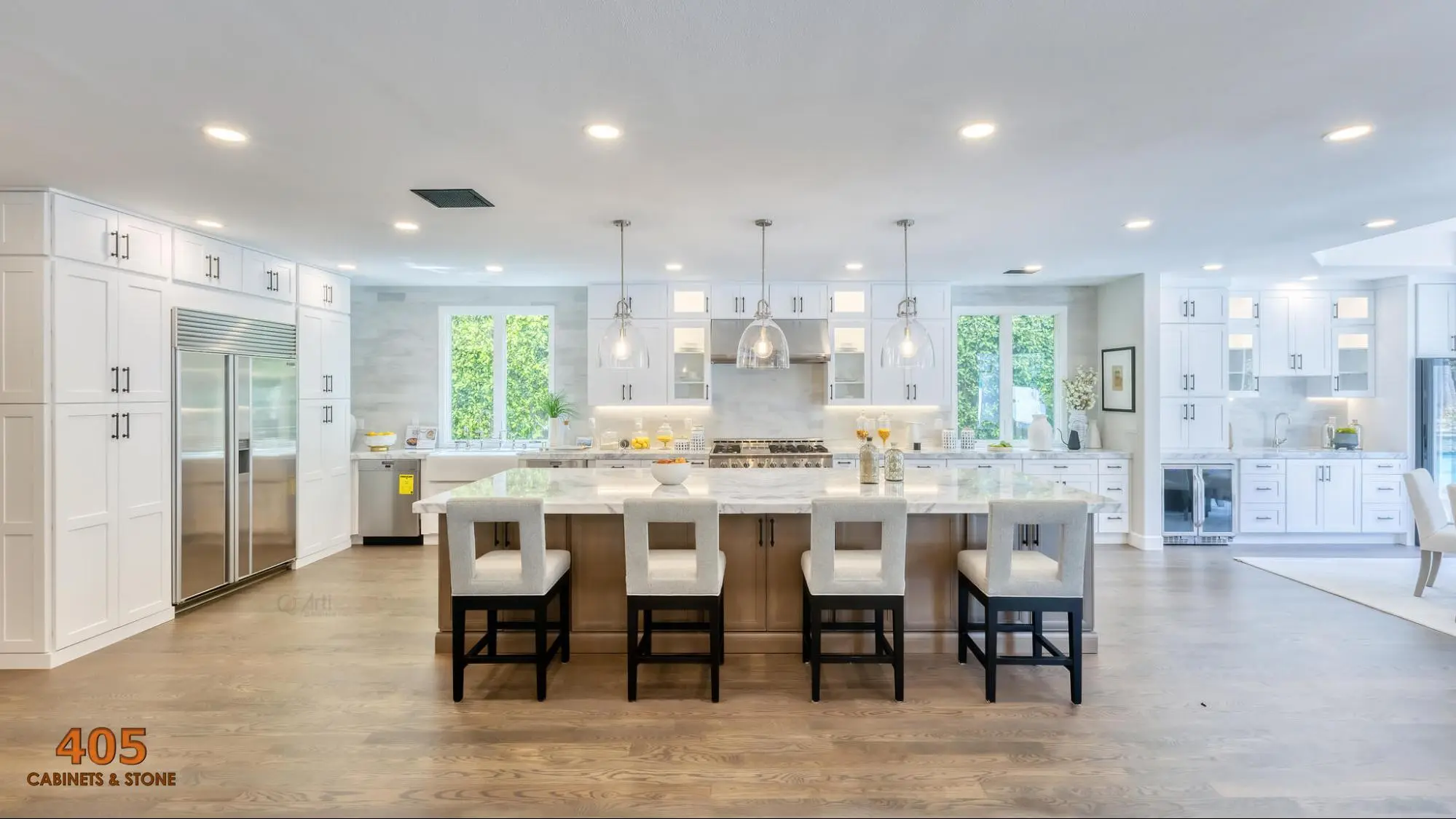 Stunning White Kitchen Cabinets with Stainless Steel Appliances image7