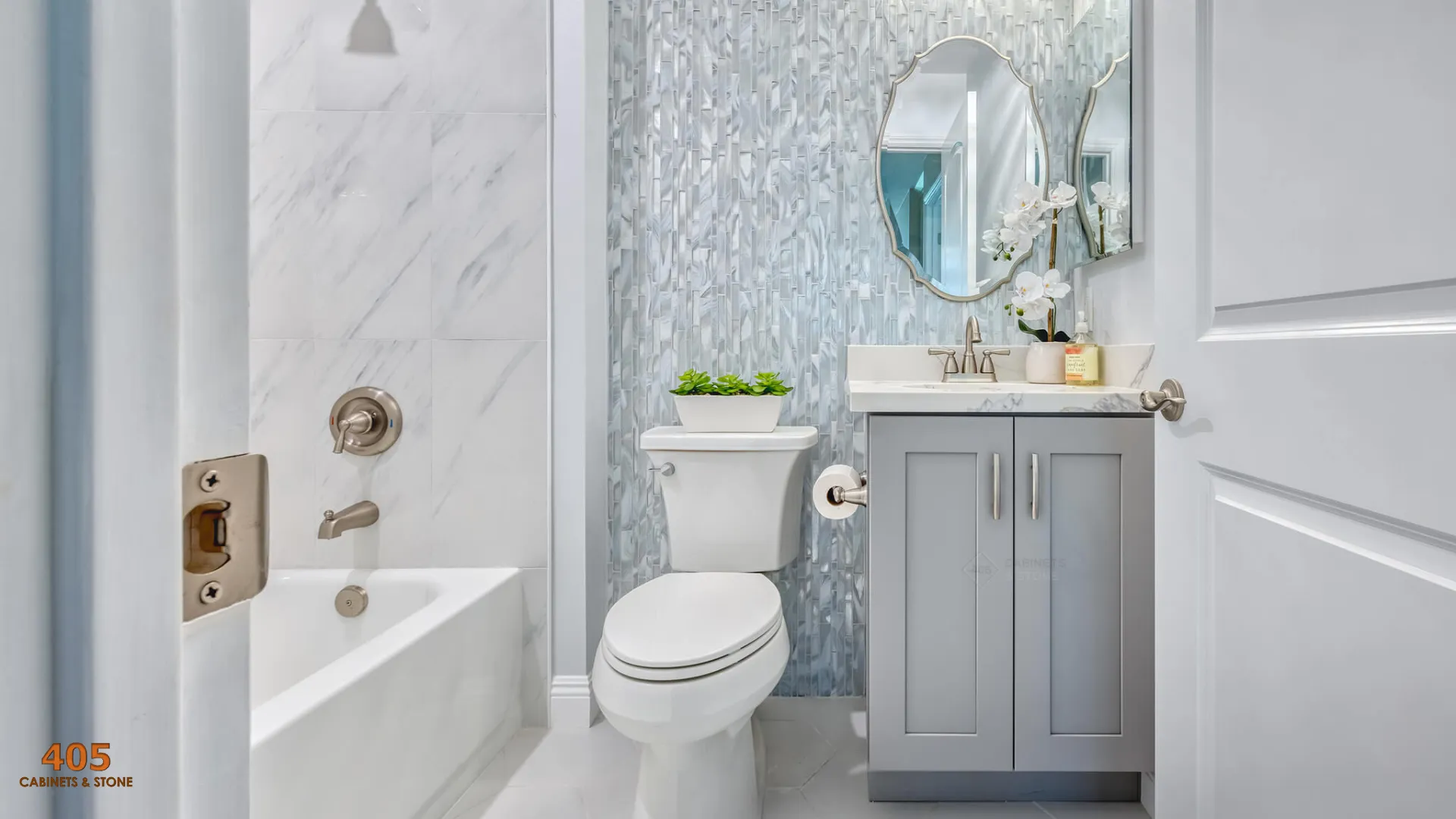 Best Vanity Color for Small Bathroom 