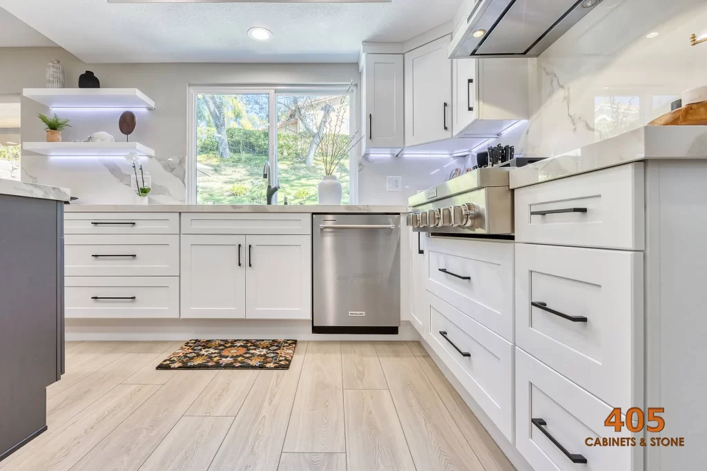 choose the right under lighting solutions is how to enhance your kitchen look