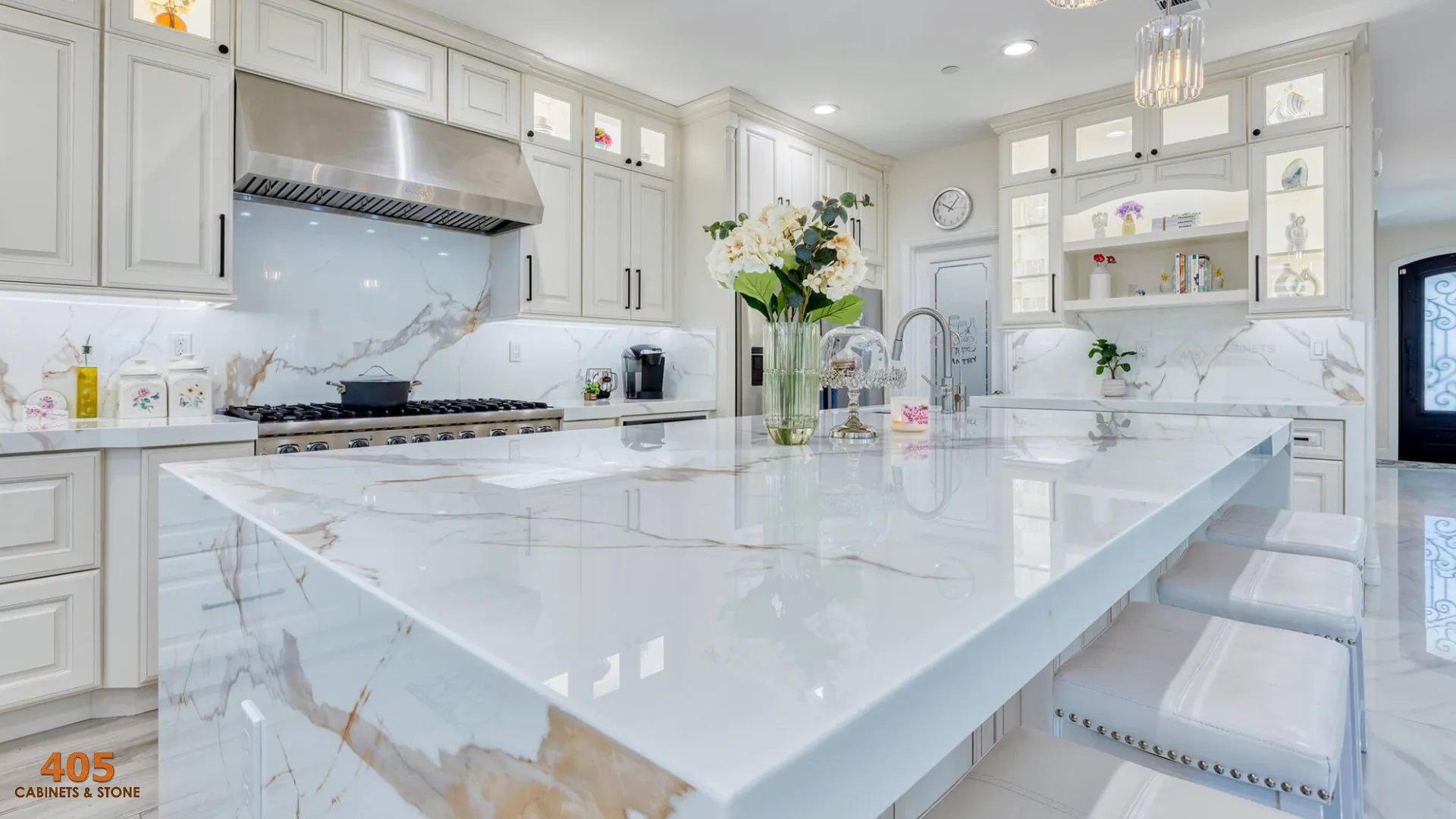 Are Cream Colored Cabinets in Style