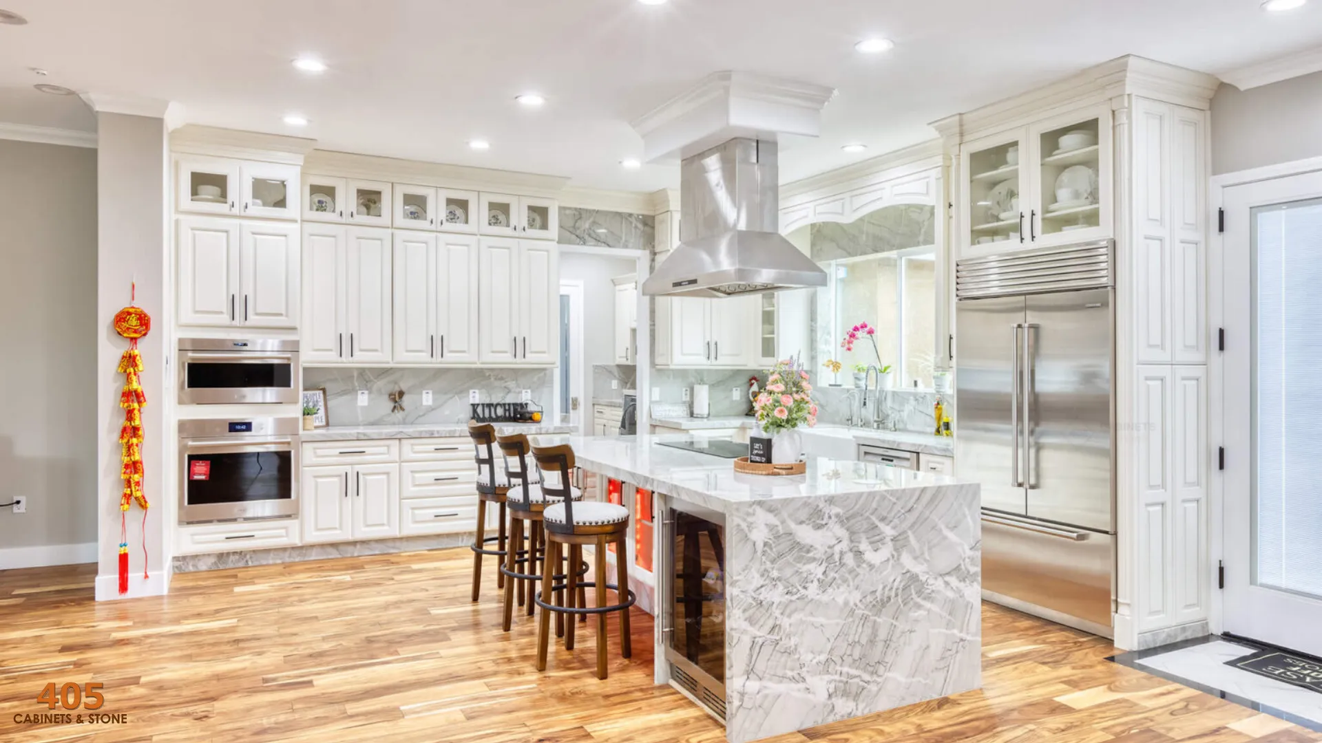Are Cream Colored Cabinets in Style