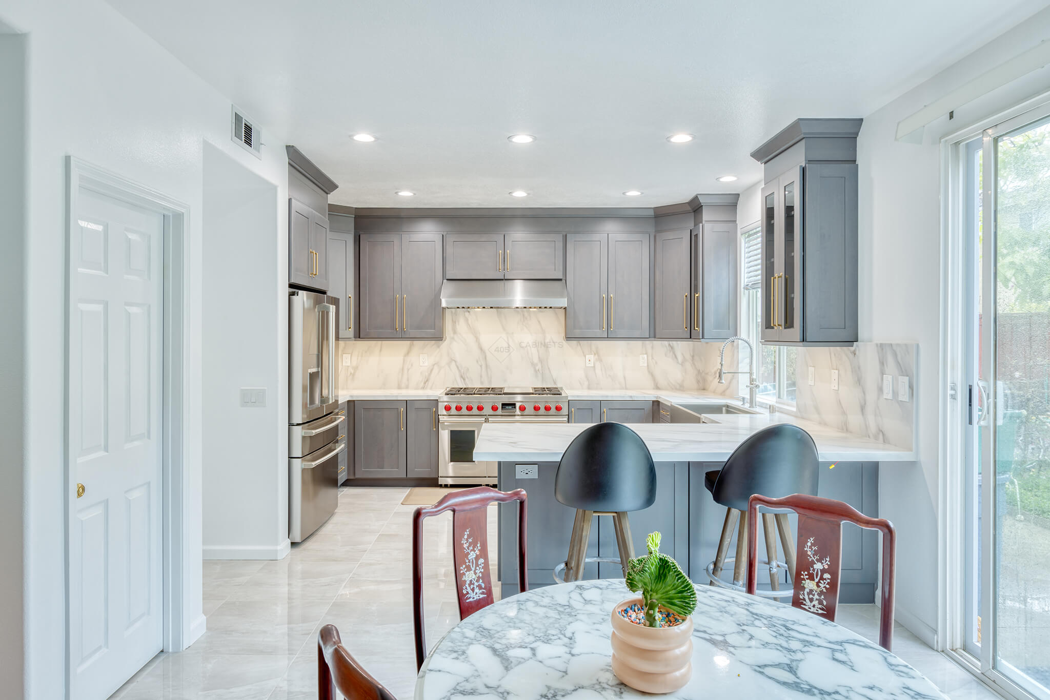 Erik's Kitchen - 405 Cabinets & Stone - 01