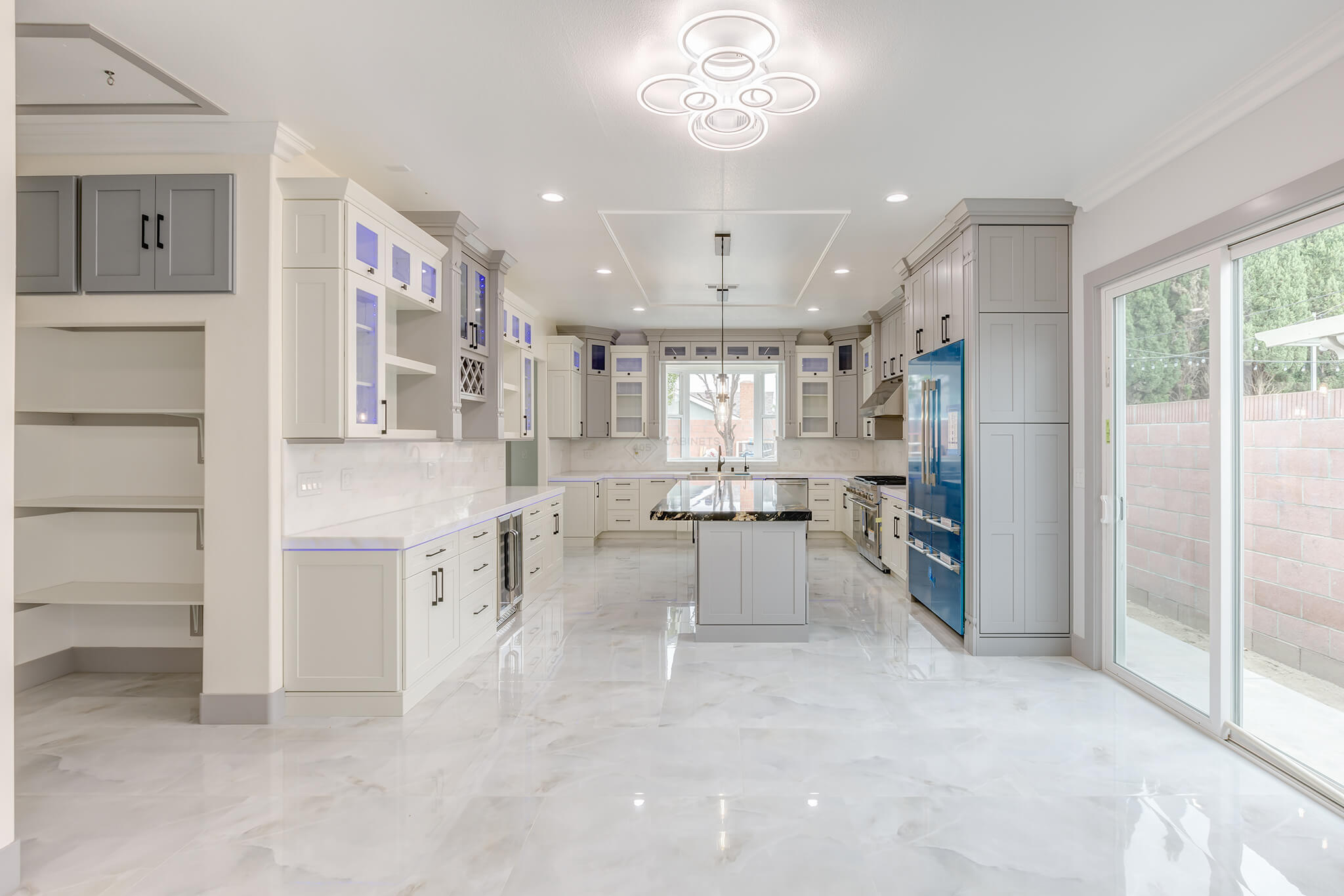 Dat's Kitchen - 405 Cabinets & Stone - 01