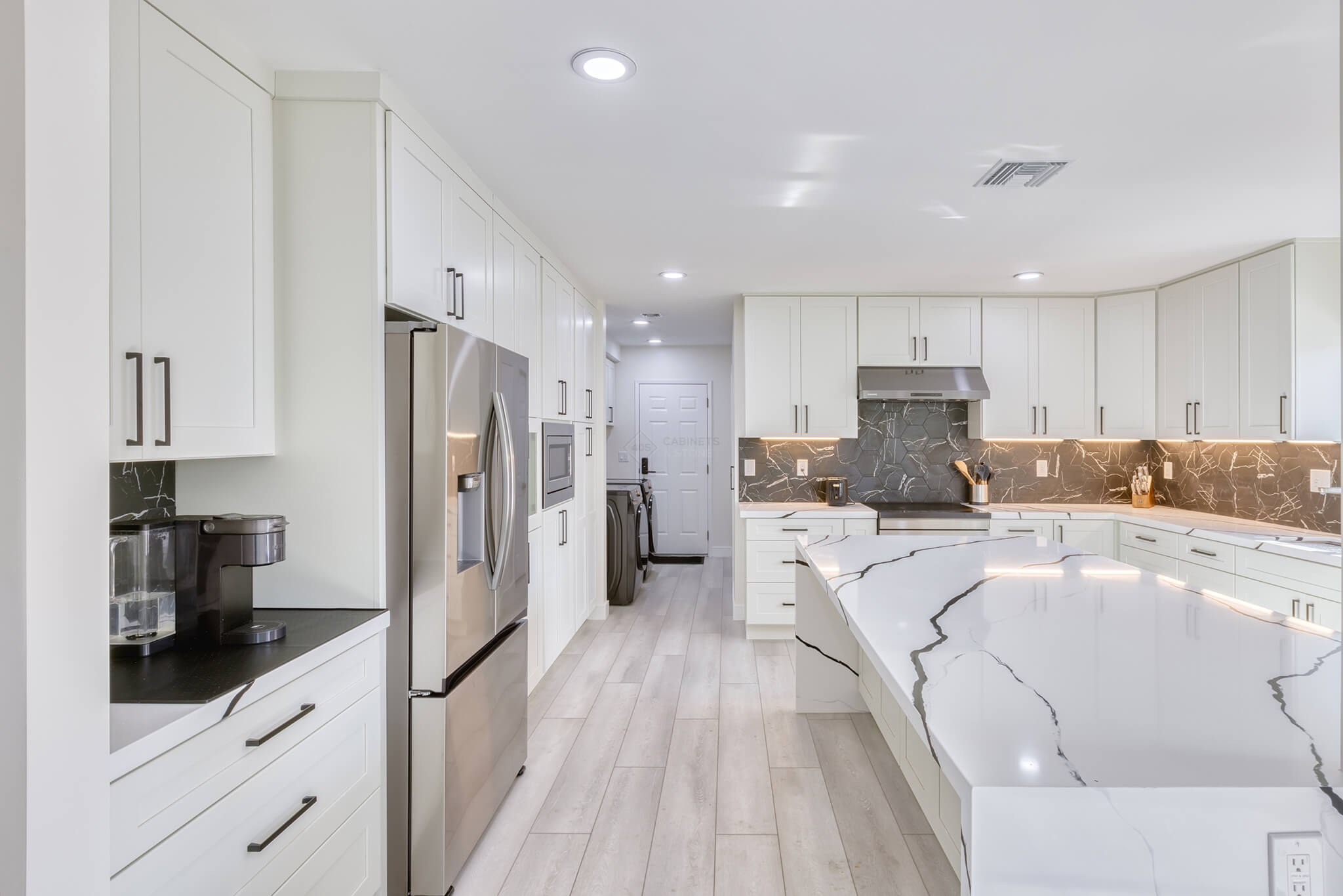 Shauna's Kitchen - 405 Cabinets & Stone - 05