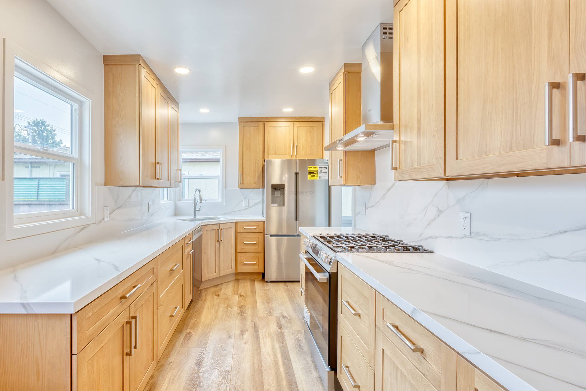 Country - Our Rustic Shaker kitchen showcases natural maple grain elements  for a classic design that never goes out of style!. Learn more about it  here: https://countrykitchensonline.com/collections/rustic-shaker-kitchen- cabinets #countrykitchens ..., image size:2048x1366