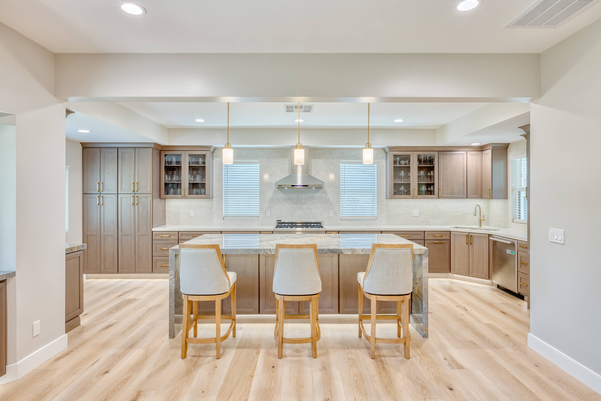 Leo's Kitchen - 405 Cabinets & Stone - 04