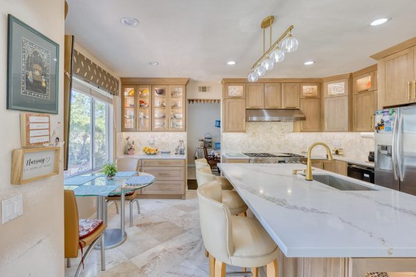 Bhavnesh's Kitchen - 405 Cabinets & Stone - 023