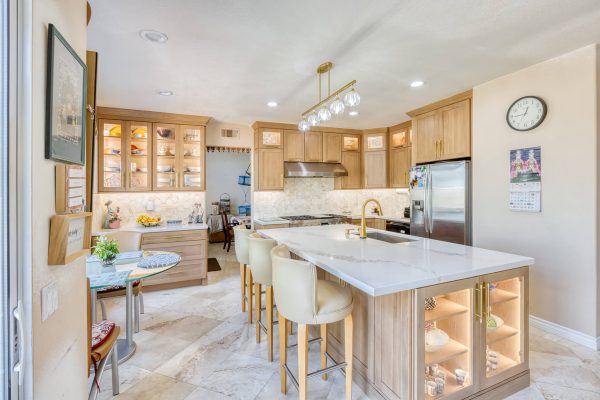 Bhavnesh's Kitchen - 405 Cabinets & Stone - 09