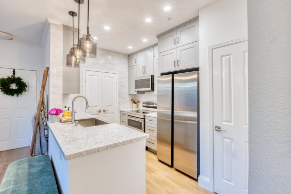 Brittney's Kitchen - 405 Cabinets & Stone - 05