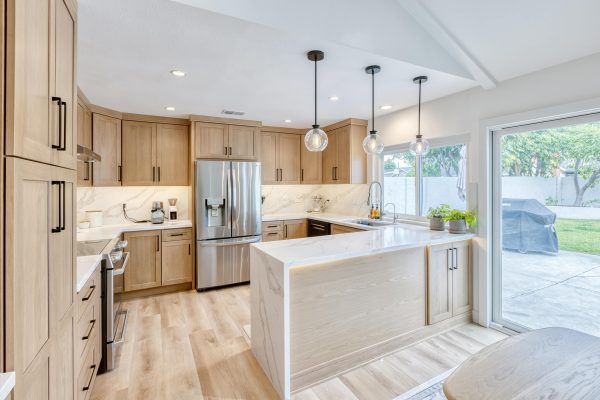 Dairus's Kitchen - 405 Cabinets & Stone - 08
