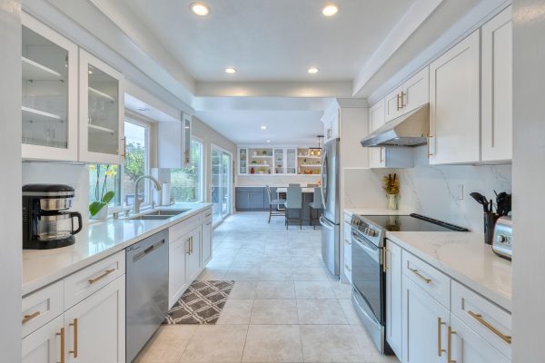 Lily Lan's Kitchen - 405 Cabinets & Stone - 019