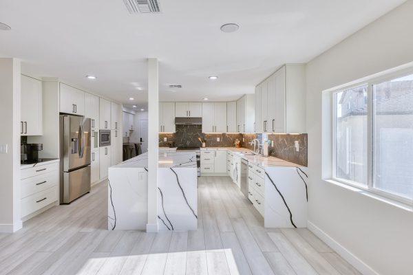 Shauna's Kitchen - 405 Cabinets & Stone - 02