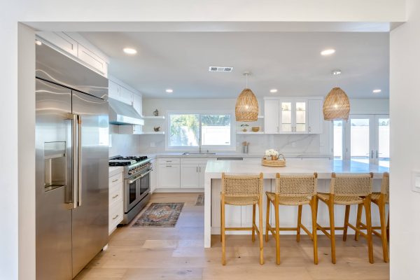 Thuy's Kitchen - 405 Cabinets & Stone - 06