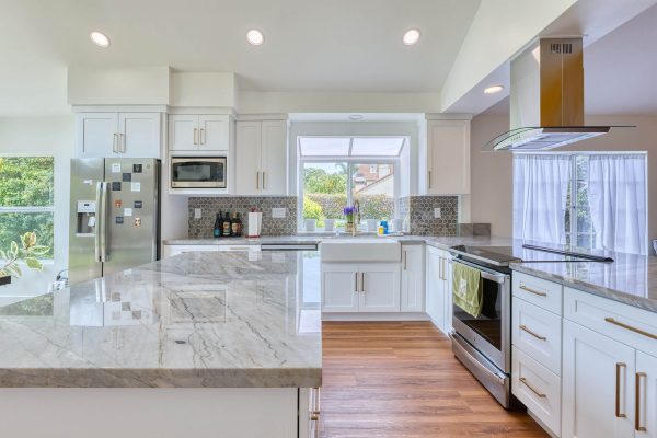 Veronica's Kitchen - 405 Cabinets & Stone - 012